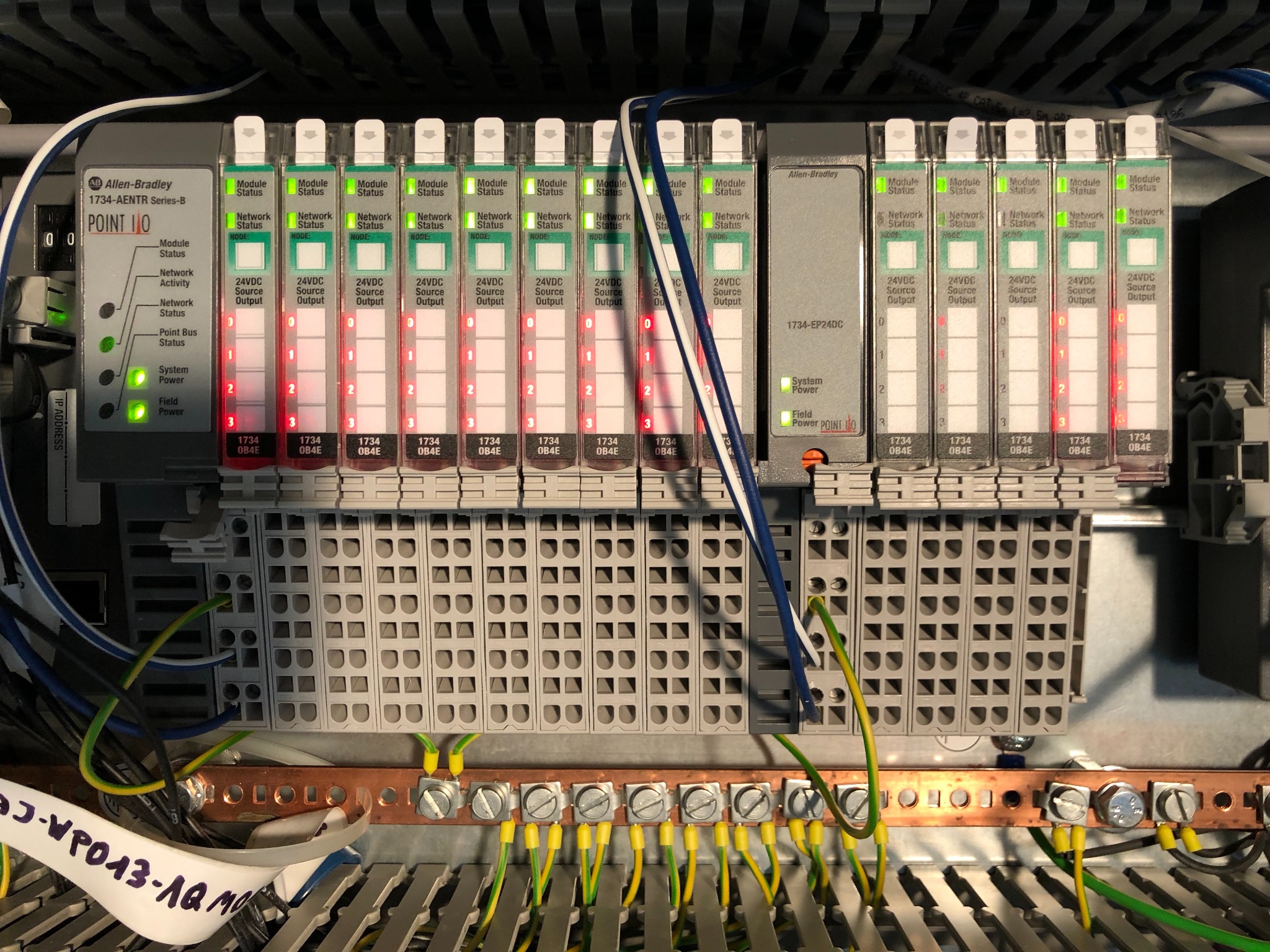 Allen-Bradley POINT I/O Modul im Schaltschrank